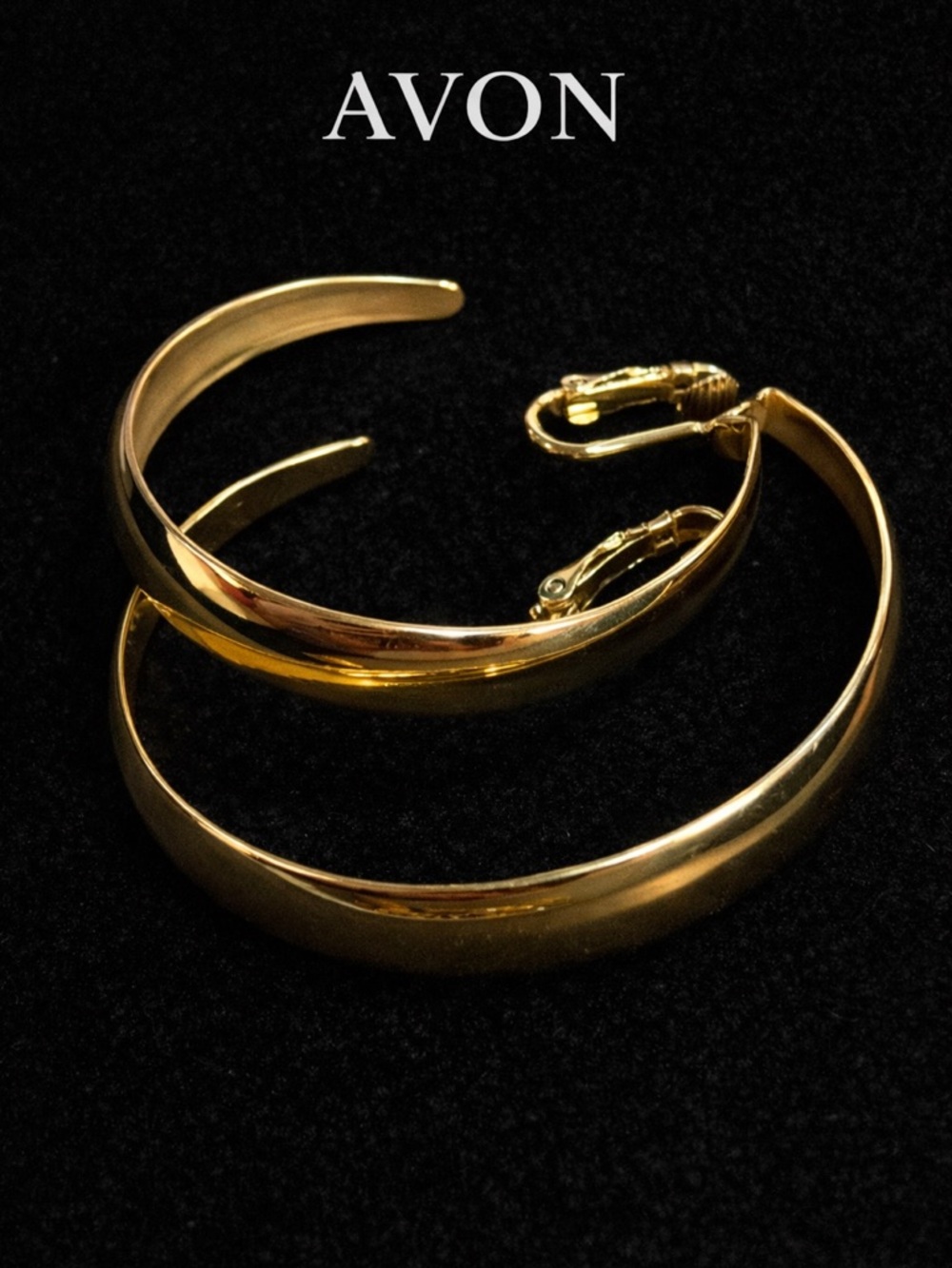 V2 Vintage Avon Gold Tone Cuff Bracelet Set Minimalist Hinged Bangle Pair Nib